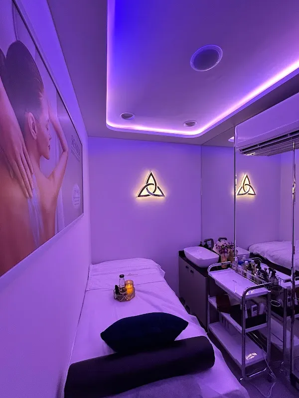 Salon Ministry