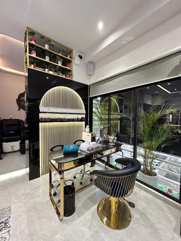 Salon Ministry