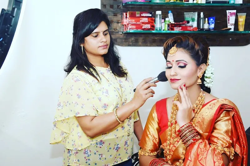 Shree Trushna Hair and beauty studio