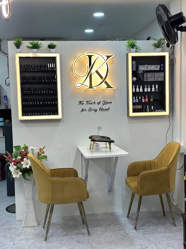 Dk hair studio