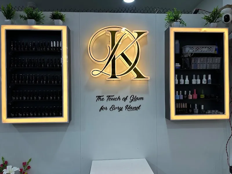 Dk hair studio