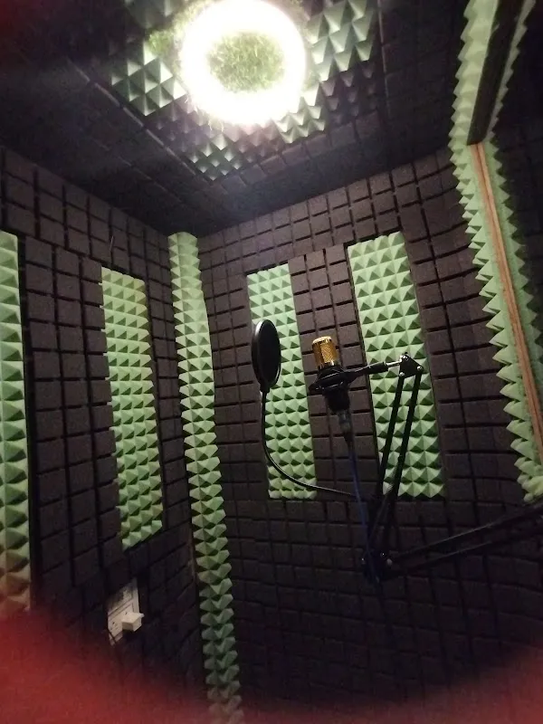 Dirty Decks Studio