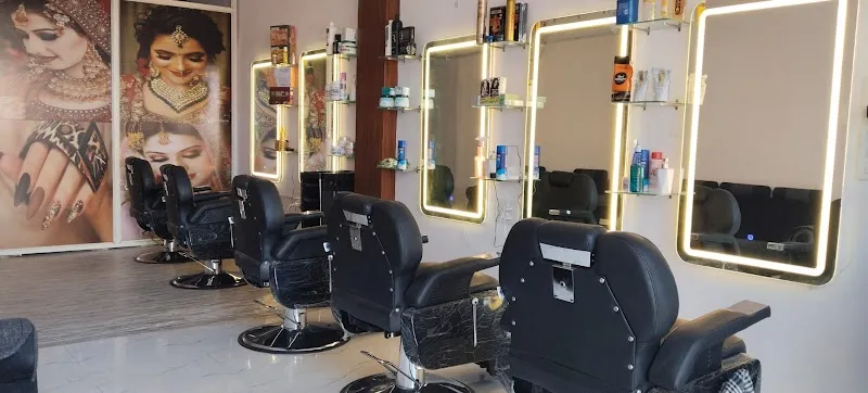 COLORS N CURLS UNISEX SALON
