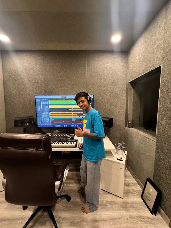 Recordshala Music Studio