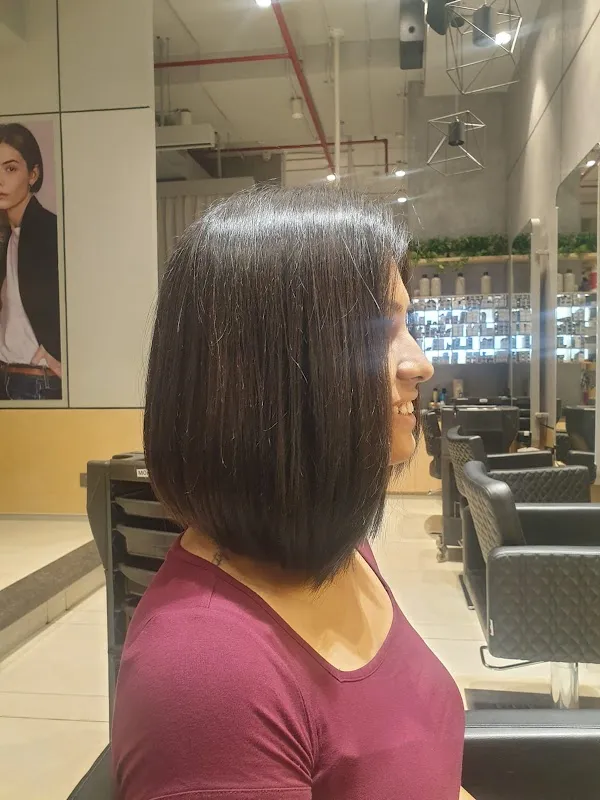 Bounce Unisex Salon VR Mall