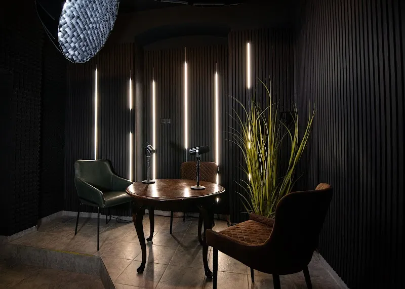 Podcast Café • Studio • Co-Working