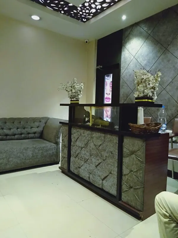 Body Spa Raja Park