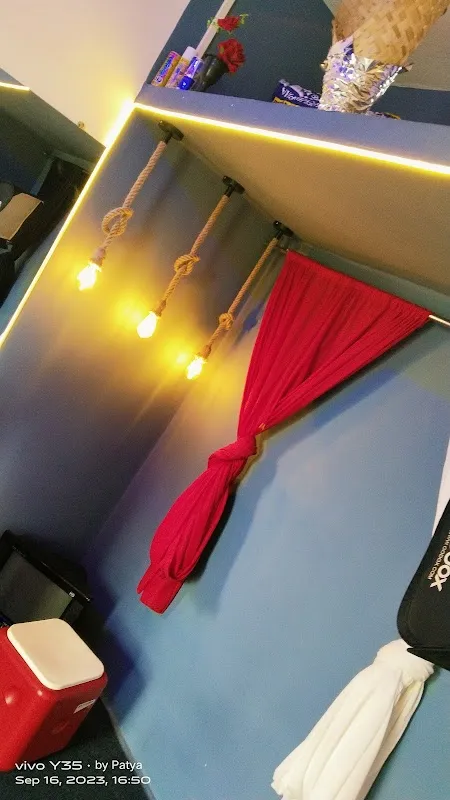 THE AK STUDIO