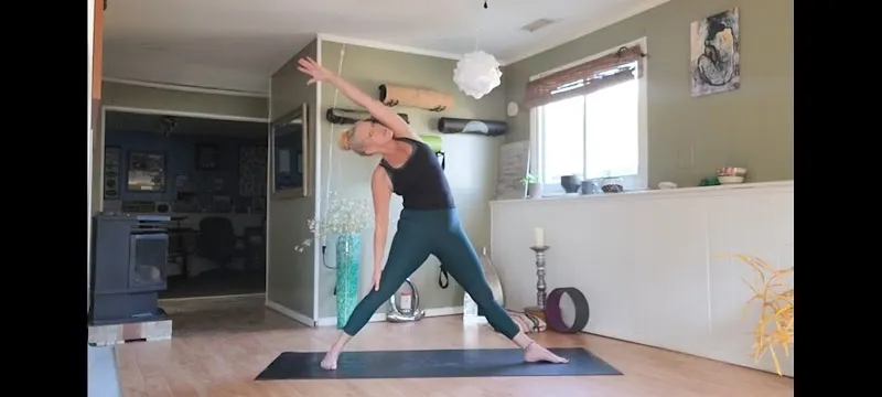 ReRoot. Yoga