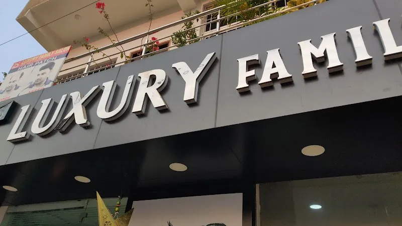 Luxury Family Salon