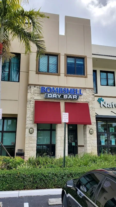 Bombshell Blow Dry Bar