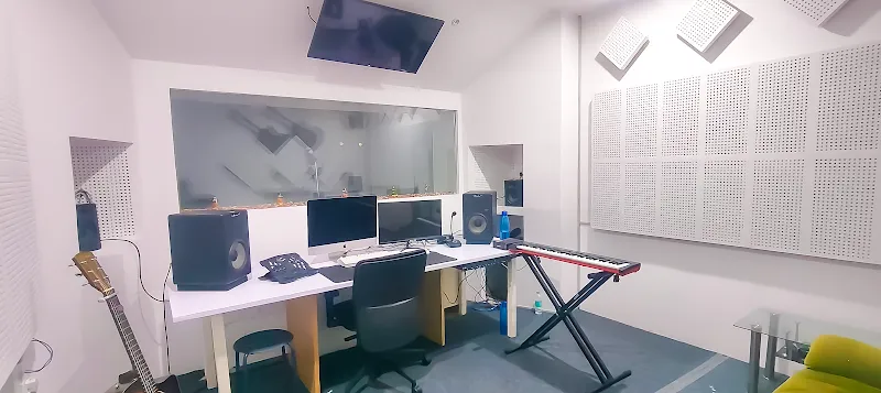 Dad's Music Studio | DMS | Recording Studio | Dubbing Studio | Music Composition