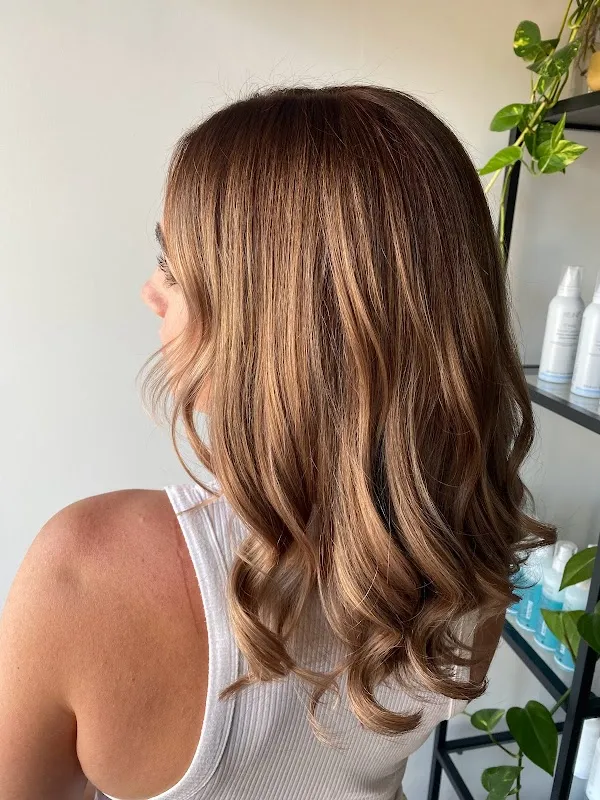 Tenjune Hair Studio