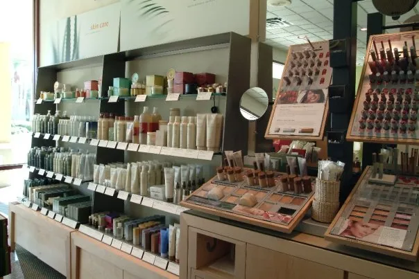 Nuovo Salons