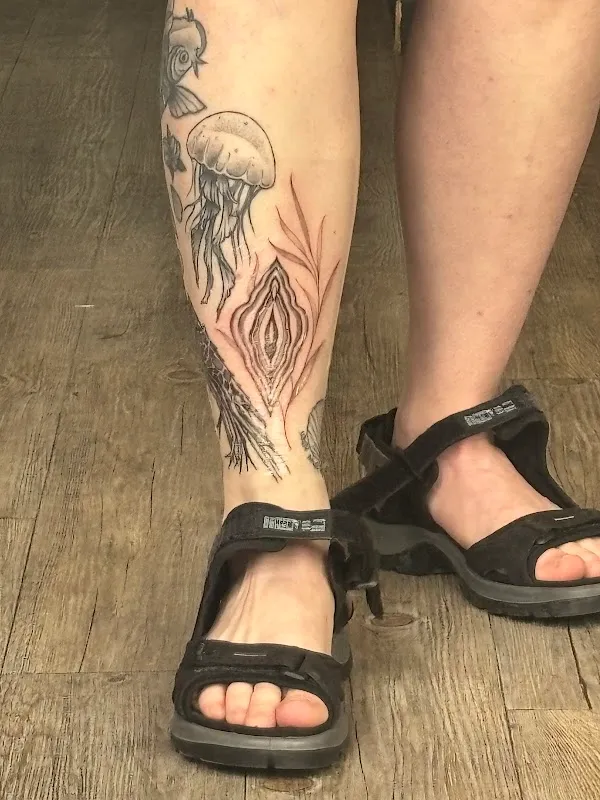 Black Hat Tattoo Nice