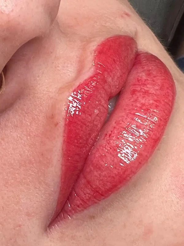 Arch and Sway Cosmetic Tattoo