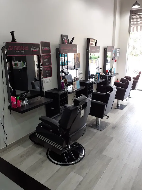 Lakme Salon For Him and Her in Koparkhairane,Navi Mumbai