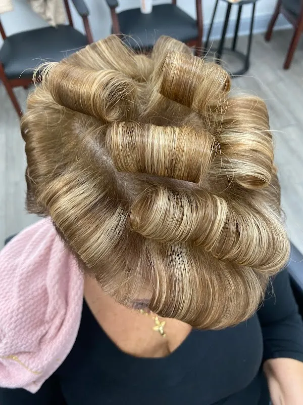 Mirna & Sal Unisex Hair salon