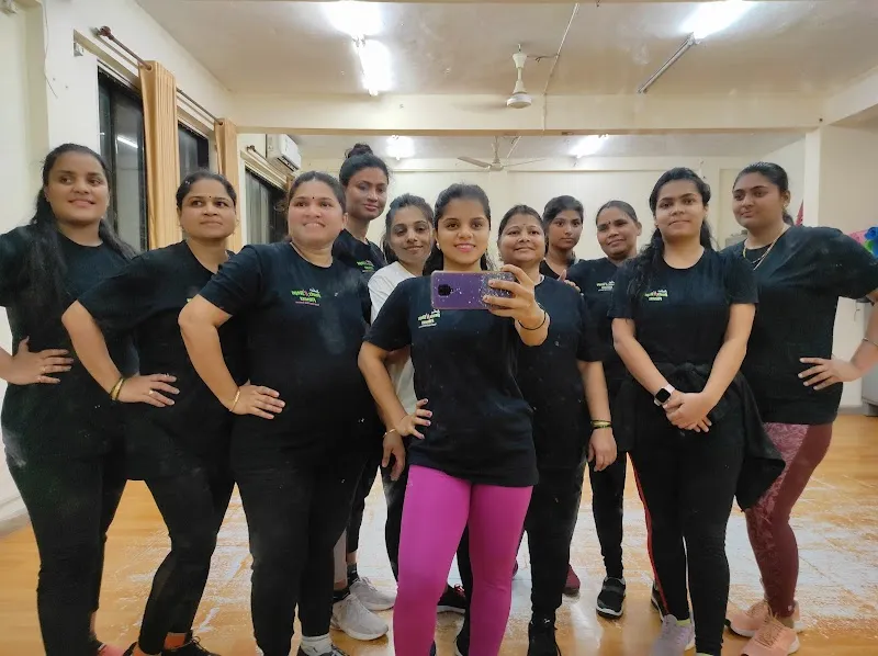 Beats N Steps FITNESS - ZUMBA CLASSES