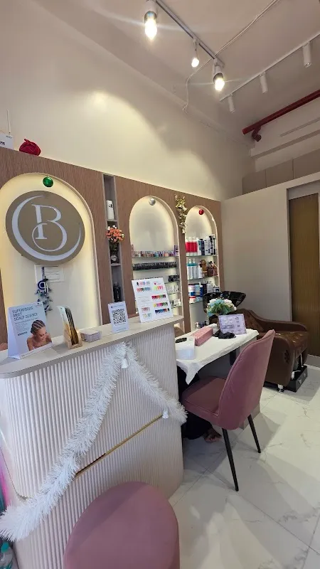 B BEAUTY SALON