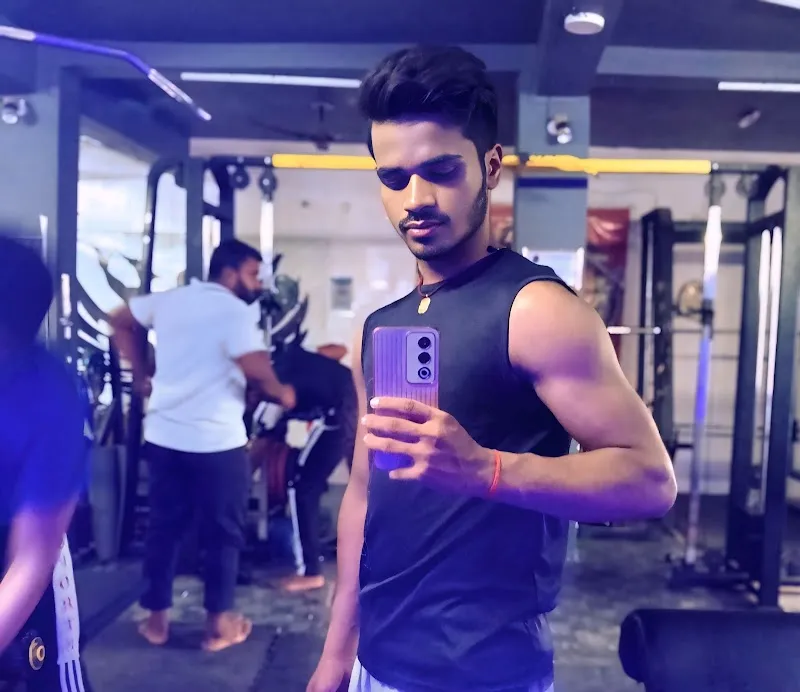 EAGLE FITNESS STUDIO