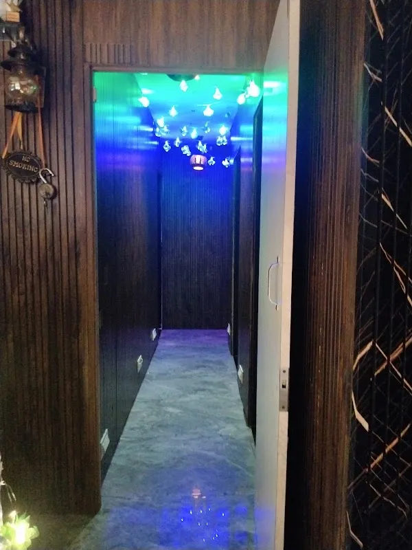 Serenity Waves Family Spa