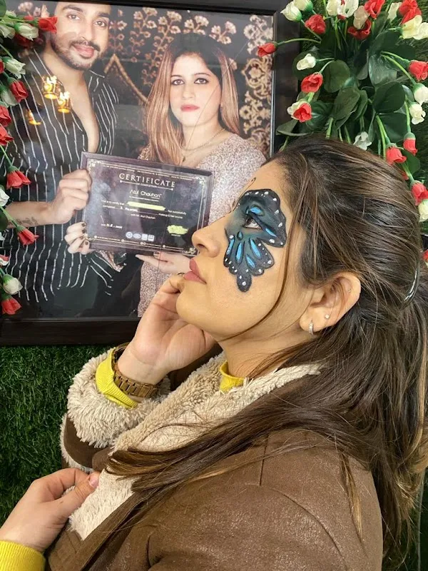 Glam And Blush Beauty Salon And Ayesha makeover Makeup Academy international certified academy with certification