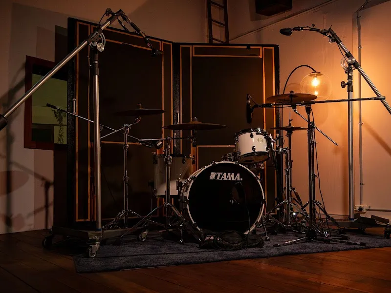 Studios 301