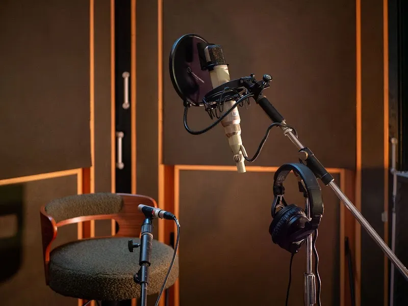 Studios 301