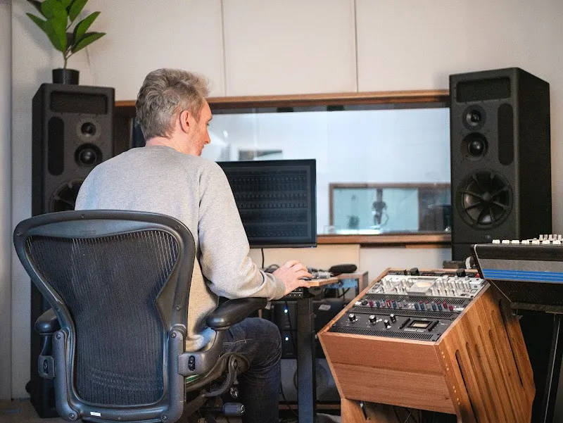 Studios 301