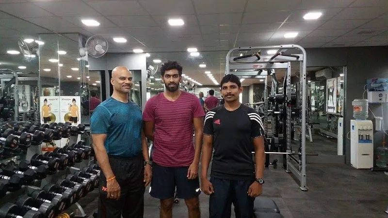 Axe Maverick fitness club