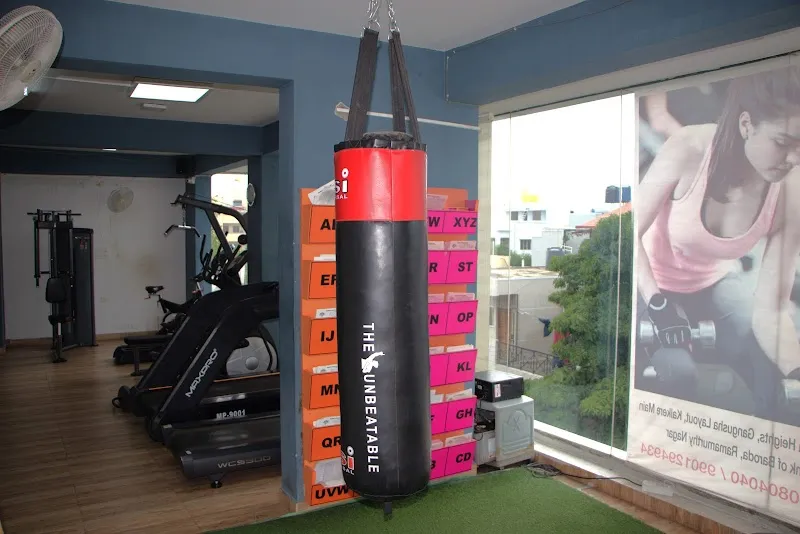 Axe Maverick fitness club