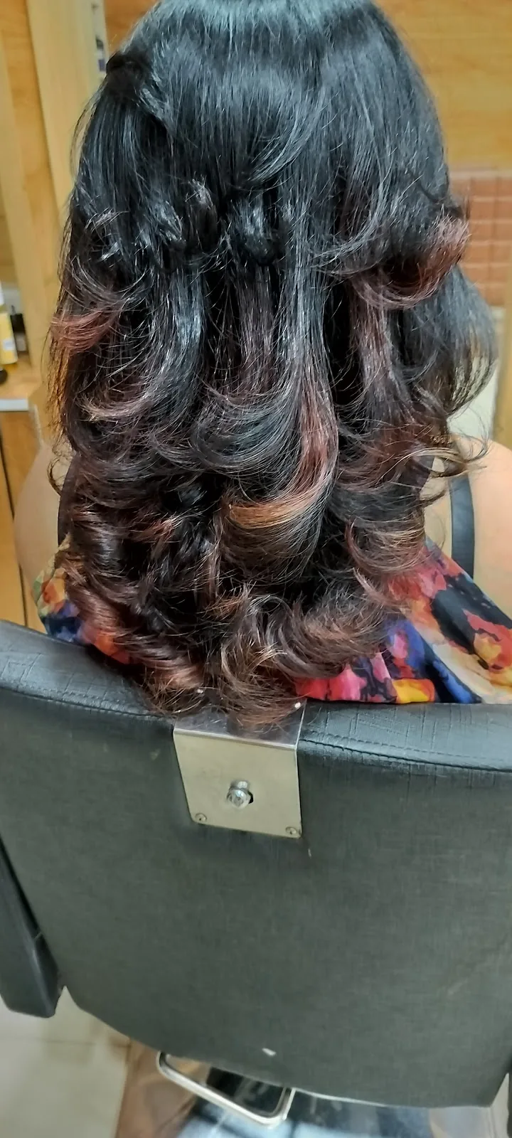 Style Lounge Unisex Salon in Nagawara, Bangalore