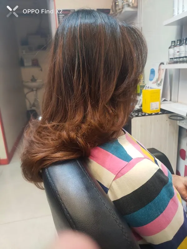 RJ's Hair and Beauty Studio
