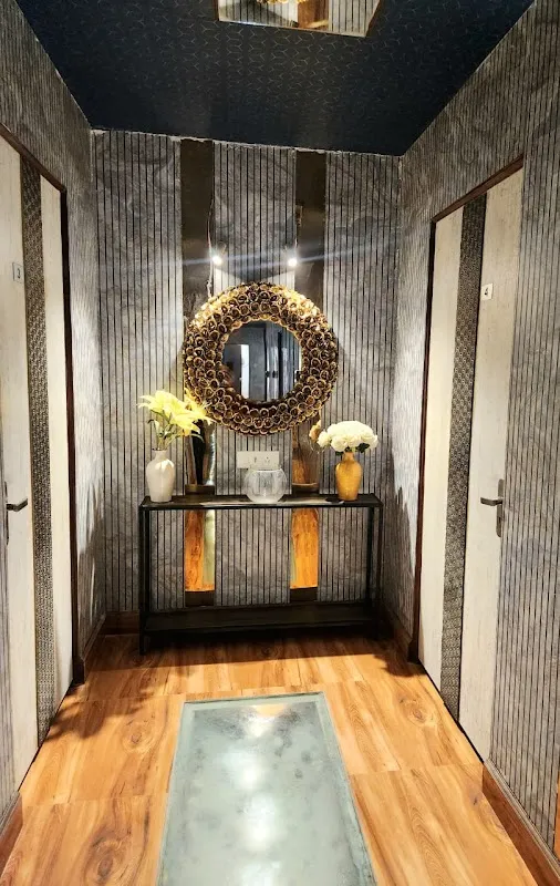 A One Luxury Spa And Salon