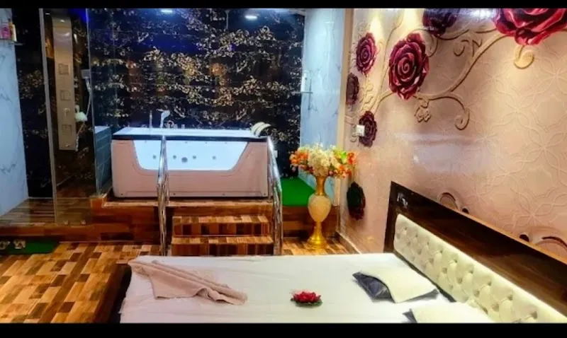 A One Luxury Spa And Salon