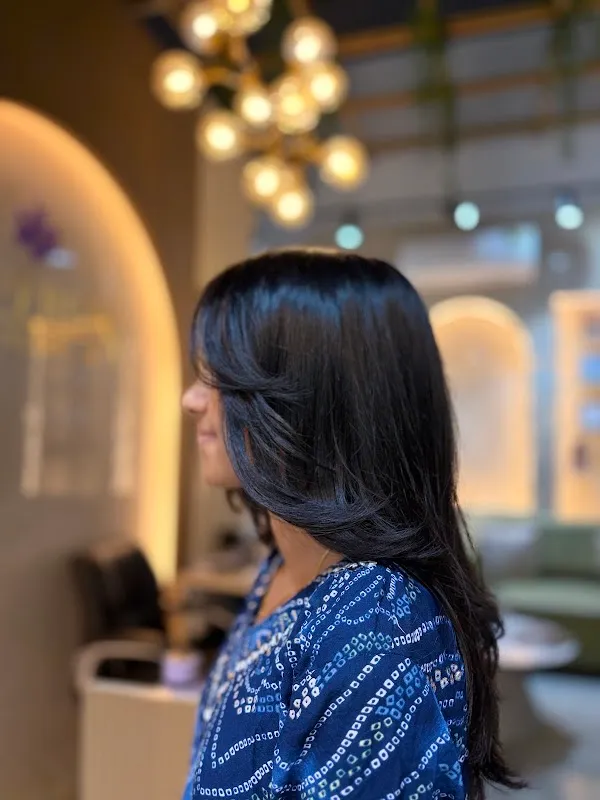 Saffron Salon Sangli