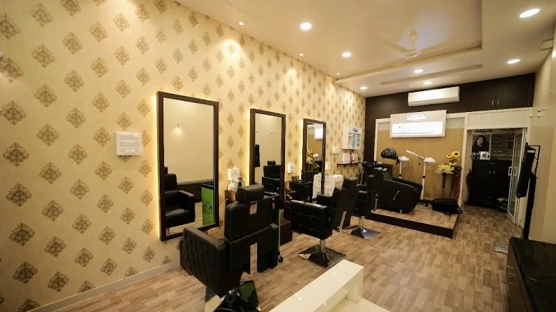 Saffron Salon Sangli
