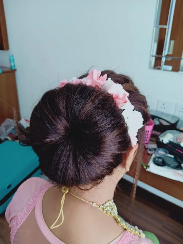 Xpressionz Professional Unisex Salon Shimla