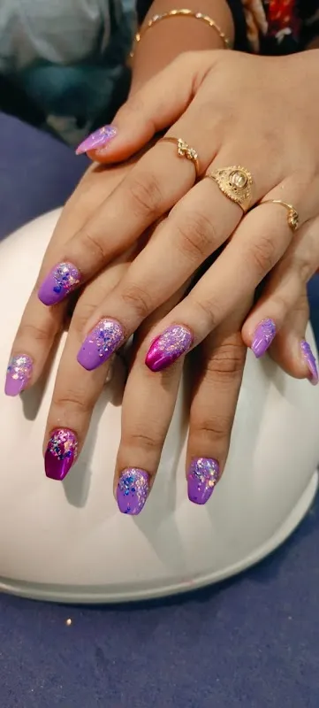Lakme Salon For Him and Her in Dadar West,Mumbai