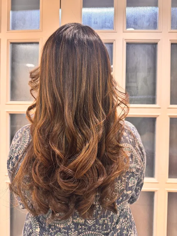 NiShi Hair & Beauty Salon