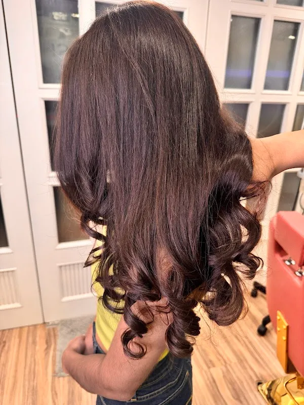 NiShi Hair & Beauty Salon