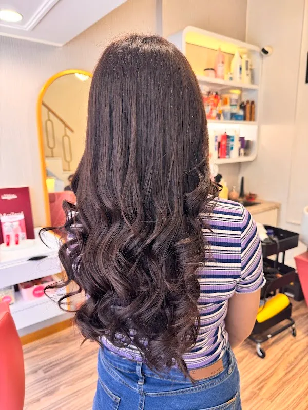 NiShi Hair & Beauty Salon