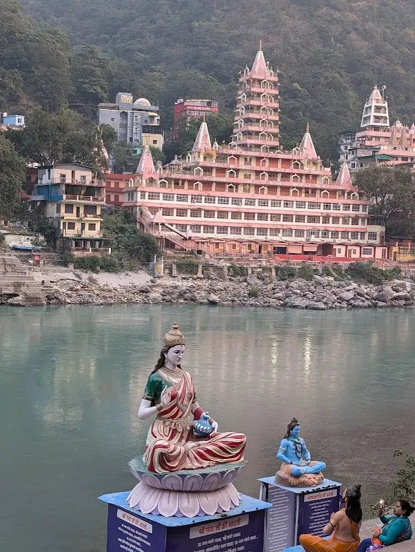 Rishikesh Yoga Teacher Training Center