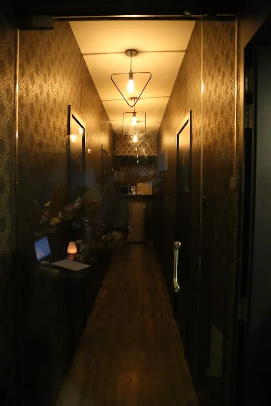 Elite Luxury Spa Kandivali West