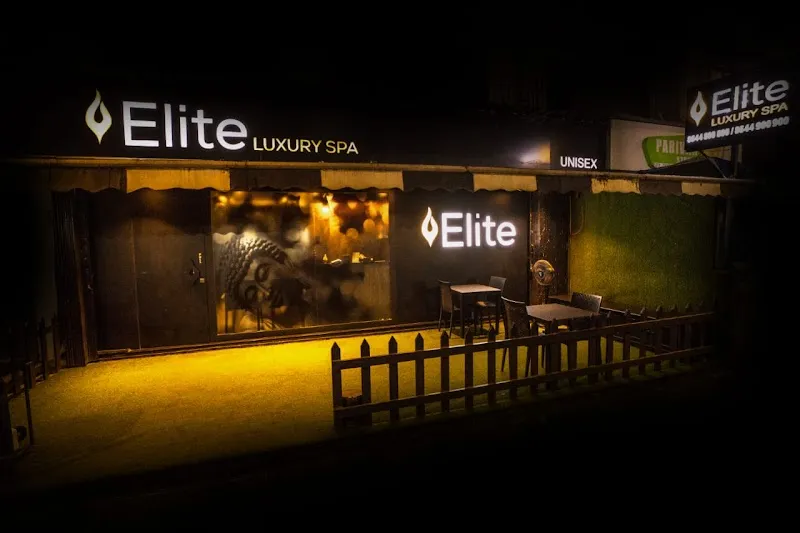 Elite Luxury Spa Kandivali West