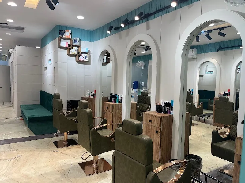 RJ luxury Unisex Salon & Academy