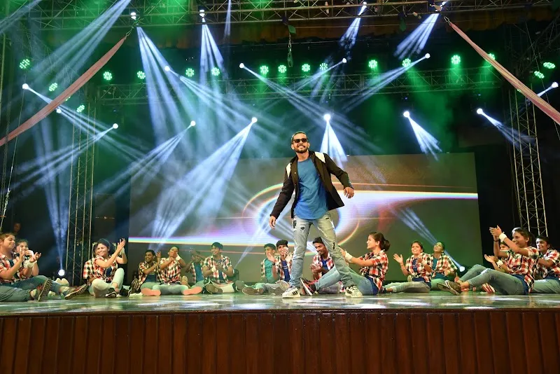 Buskers Dance Institute , Amba Bari