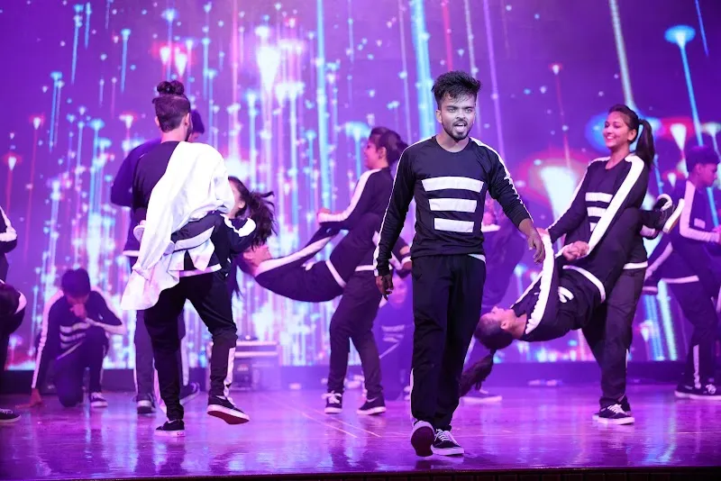 Buskers Dance Institute , Amba Bari