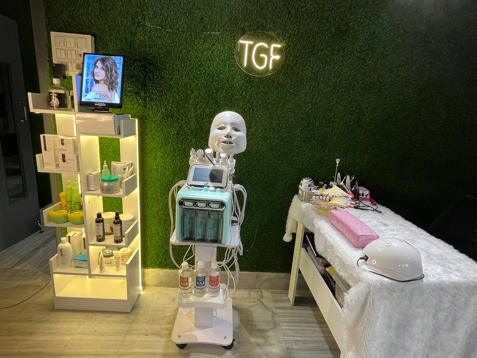 TGF (The Glamour Factor) Salon